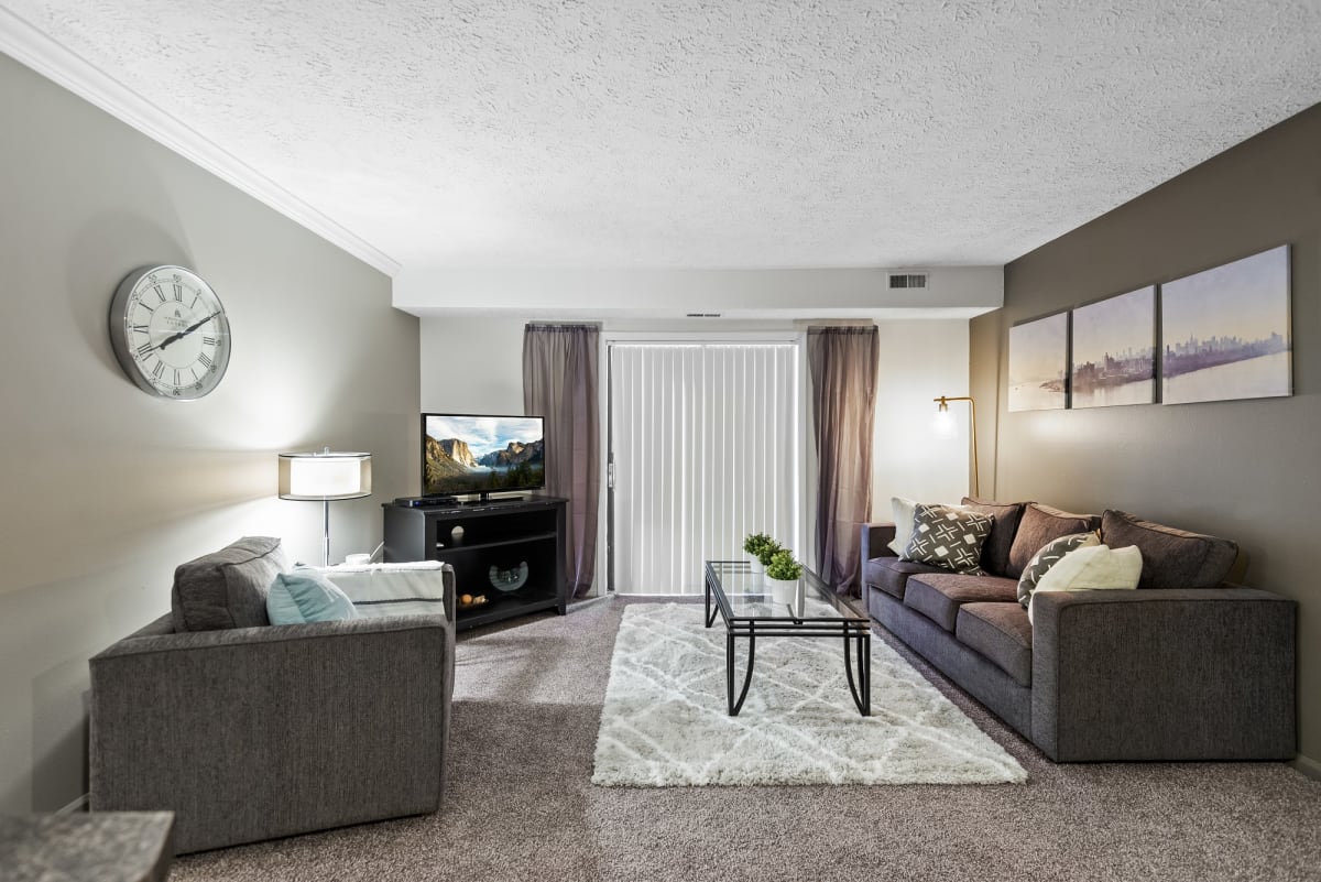 Photos and Video of Arbor Glen Apartments in East Lansing, MI